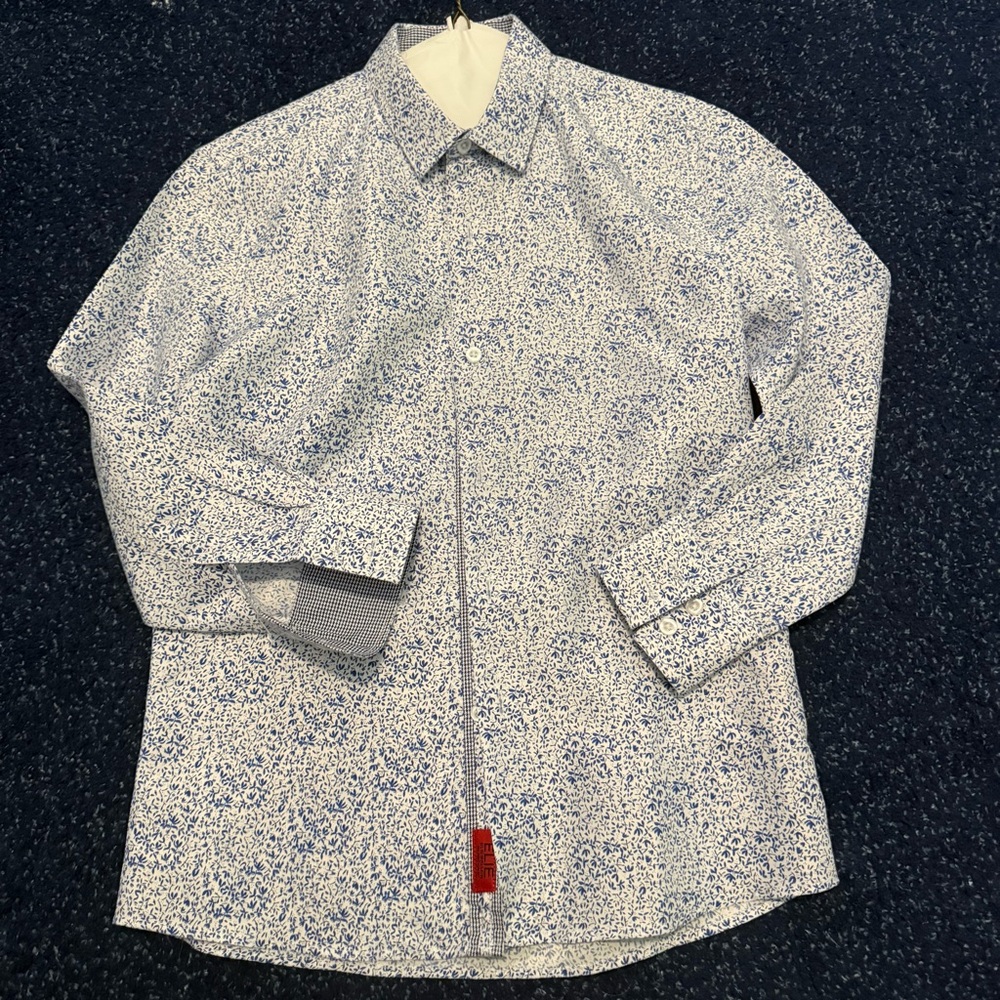 Elie Balleh Button Down Boys Long Sleeve Shirt with cuff details Size 10